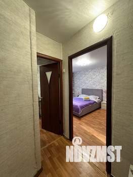 1-к квартира, посуточно, 33м2, 4/9 этаж