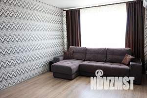 1-к квартира, посуточно, 38м2, 17/17 этаж