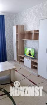 1-к квартира, посуточно, 42м2, 4/18 этаж