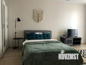 1-к квартира, посуточно, 38м2, 6/17 этаж