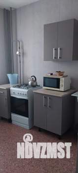 1-к квартира, посуточно, 40м2, 8/10 этаж