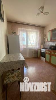 1-к квартира, посуточно, 36м2, 2/10 этаж