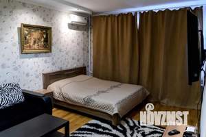 1-к квартира, посуточно, 42м2, 2/10 этаж