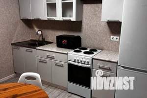 1-к квартира, посуточно, 38м2, 7/13 этаж