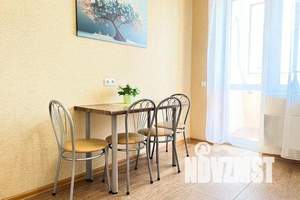 1-к квартира, посуточно, 45м2, 19/25 этаж