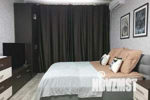 1-к квартира, посуточно, 42м2, 13/16 этаж