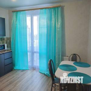 1-к квартира, посуточно, 37м2, 3/17 этаж