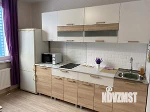 1-к квартира, посуточно, 39м2, 8/17 этаж