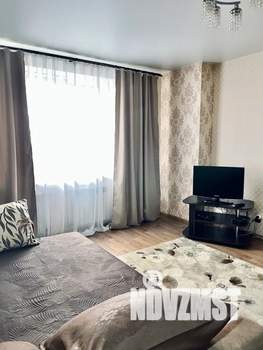 1-к квартира, посуточно, 47м2, 12/25 этаж