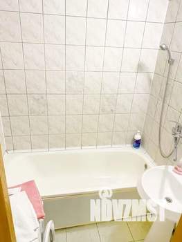1-к квартира, посуточно, 41м2, 8/10 этаж