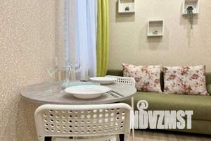 1-к квартира, посуточно, 40м2, 21/25 этаж