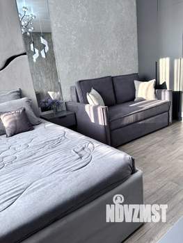 1-к квартира, посуточно, 42м2, 1/25 этаж