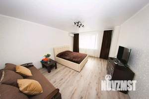 1-к квартира, посуточно, 45м2, 1/1 этаж