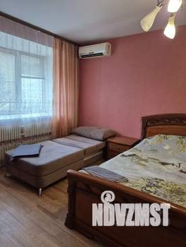 1-к квартира, посуточно, 50м2, 1/16 этаж