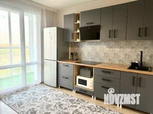 1-к квартира, посуточно, 38м2, 10/17 этаж