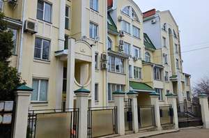 1-к квартира, на длительный срок, 55м2, 5/5 этаж
