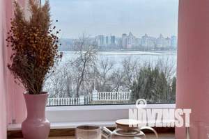 1-к квартира, посуточно, 35м2, 2/4 этаж