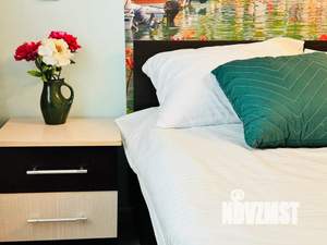 2-к квартира, посуточно, 44м2, 3/5 этаж