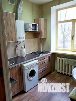 1-к квартира, посуточно, 30м2, 2/3 этаж