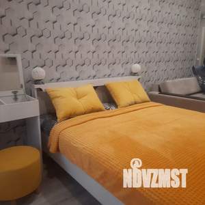 1-к квартира, посуточно, 30м2, 2/13 этаж