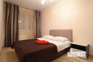 2-к квартира, посуточно, 57м2, 1/1 этаж