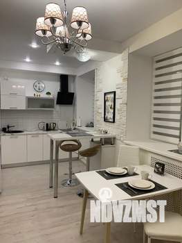 2-к квартира, посуточно, 45м2, 1/5 этаж