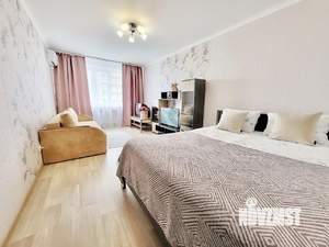 1-к квартира, посуточно, 50м2, 1/1 этаж