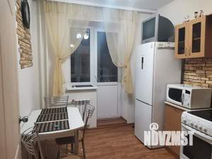 1-к квартира, посуточно, 38м2, 7/17 этаж