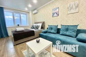 1-к квартира, посуточно, 52м2, 1/25 этаж