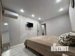 2-к квартира, посуточно, 43м2, 1/5 этаж