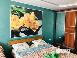 3-к квартира, посуточно, 75м2, 1/1 этаж