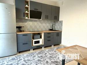 1-к квартира, посуточно, 38м2, 10/17 этаж