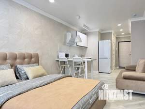 Студия квартира, посуточно, 35м2, 10/17 этаж