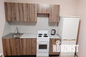 1-к квартира, посуточно, 36м2, 3/17 этаж