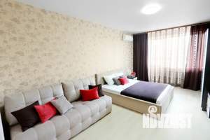 1-к квартира, посуточно, 48м2, 1/1 этаж