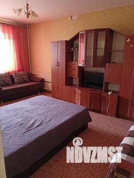 1-к квартира, посуточно, 40м2, 10/10 этаж