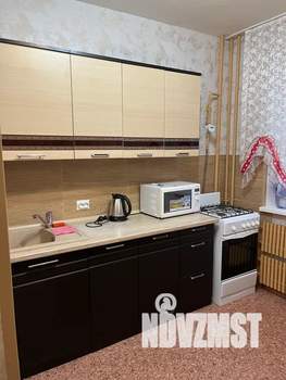 1-к квартира, посуточно, 40м2, 7/10 этаж