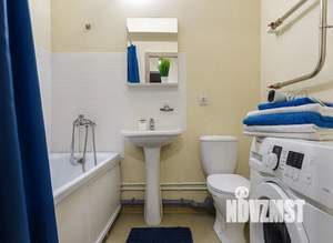 1-к квартира, посуточно, 40м2, 9/17 этаж