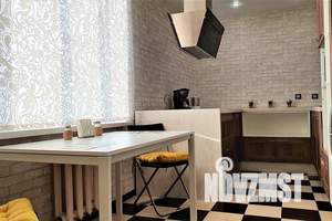 1-к квартира, посуточно, 50м2, 11/16 этаж