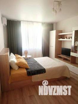 1-к квартира, посуточно, 38м2, 1/1 этаж