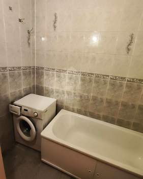 1-к квартира, на длительный срок, 63м2, 9/10 этаж