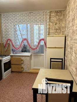 1-к квартира, посуточно, 40м2, 7/10 этаж