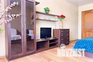 1-к квартира, посуточно, 43м2, 7/17 этаж