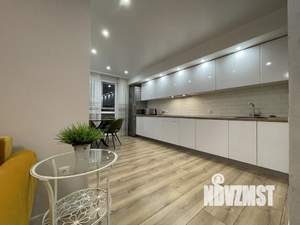 1-к квартира, посуточно, 50м2, 1/1 этаж