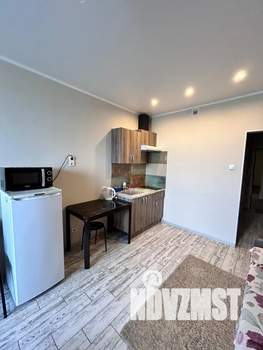 Студия квартира, посуточно, 30м2, 19/20 этаж