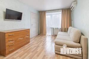 2-к квартира, посуточно, 40м2, 3/5 этаж