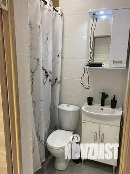 Студия квартира, посуточно, 30м2, 1/3 этаж