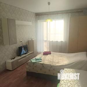 Студия квартира, посуточно, 30м2, 5/17 этаж