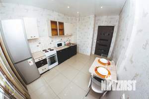 1-к квартира, посуточно, 43м2, 1/1 этаж