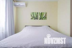 1-к квартира, посуточно, 40м2, 11/17 этаж